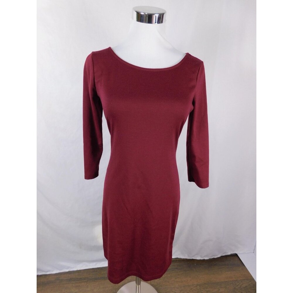 Old Navy Dress Womens Small Red 3/4 Sleeve Scoop Neck Sheath Stretch Casual